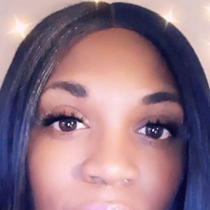 Meet your Posher, Mara